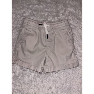 Vineyard Vines Boys Sz. 4T Classic Khaki Chino Whale Shorts. Cute